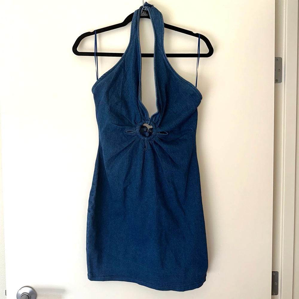 Flying Tomato Women's Denim Halter Bodycon Dress
Color: Blue
Size: L